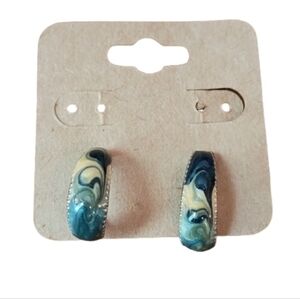 Blue Marbled Enamel Chunky C-Hoop Earrings Silver Tone Retro Swirl